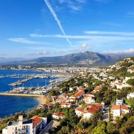 아파트 Townhouse In Near Platja De Canyelles 로지즈
